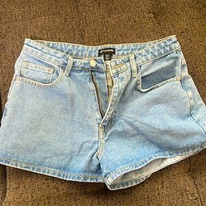 Pretty little thing Jean shorts
